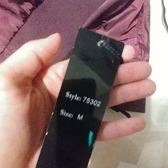 Maroon bomber jacket - Picture 2 of 3